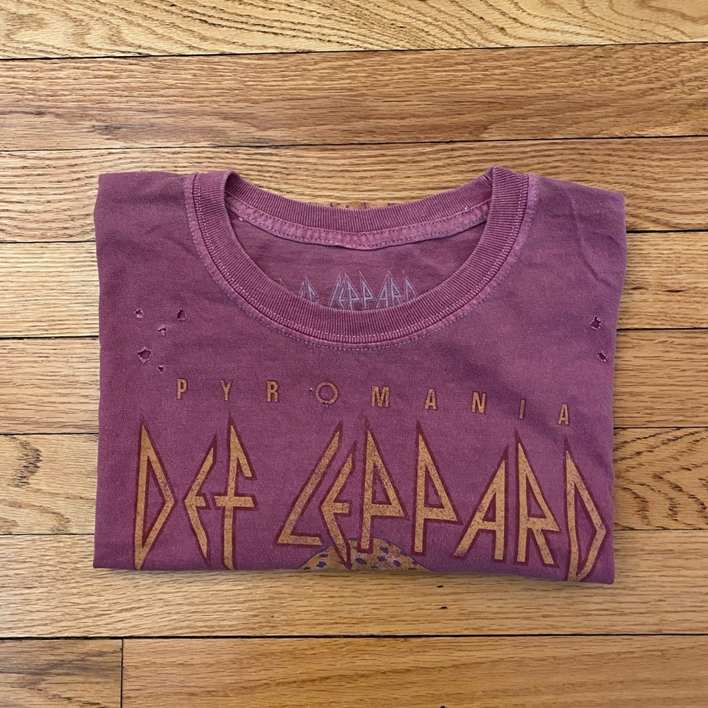 Forever 21 Graphic Tee